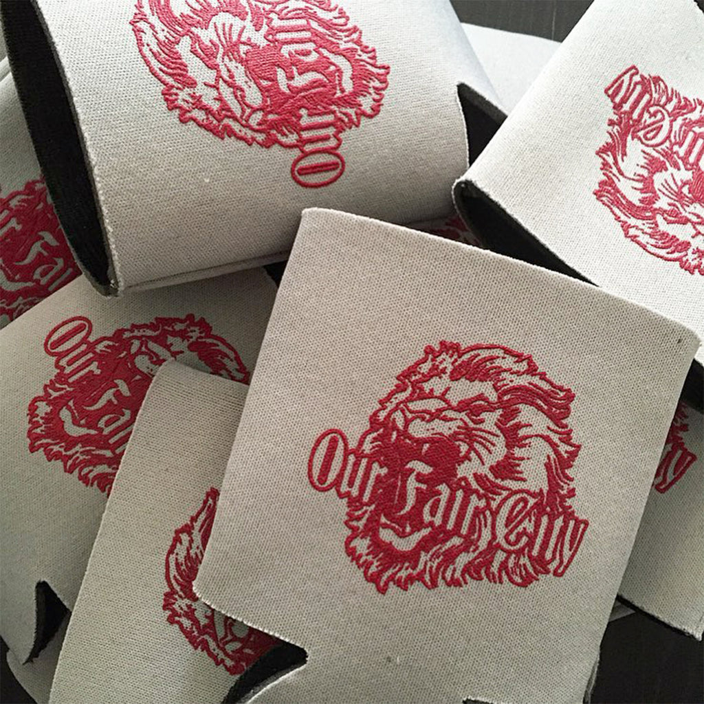 Lion Can Koozie